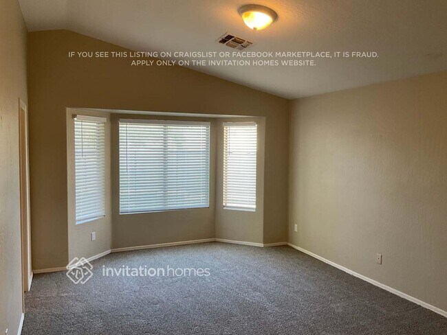 Building Photo - 7940 E Caballero St