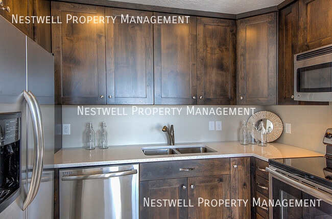 Building Photo - 4701 W Boathouse Cir