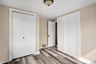 Building Photo - 816 Roosevelt St