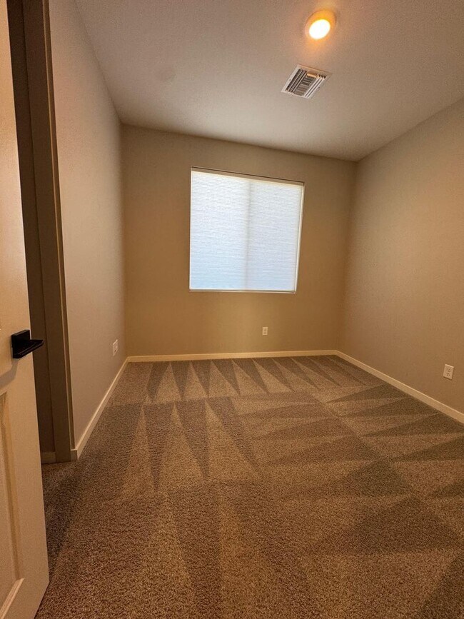 Building Photo - Brand New- SANTANA CAMILO