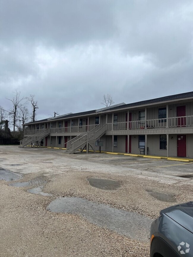 Building Photo - 1 Bedroom 1 bath for lease
