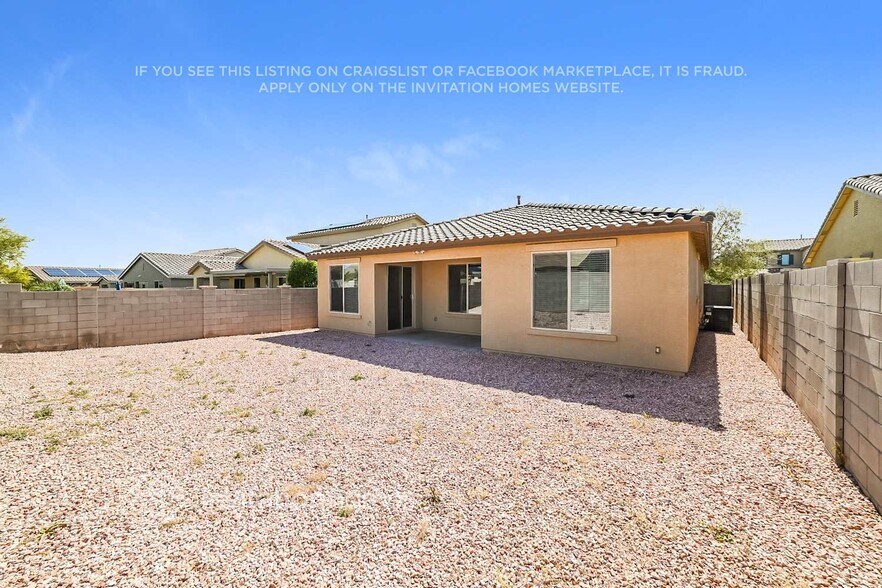 Building Photo - 18178 W Ivy Ln