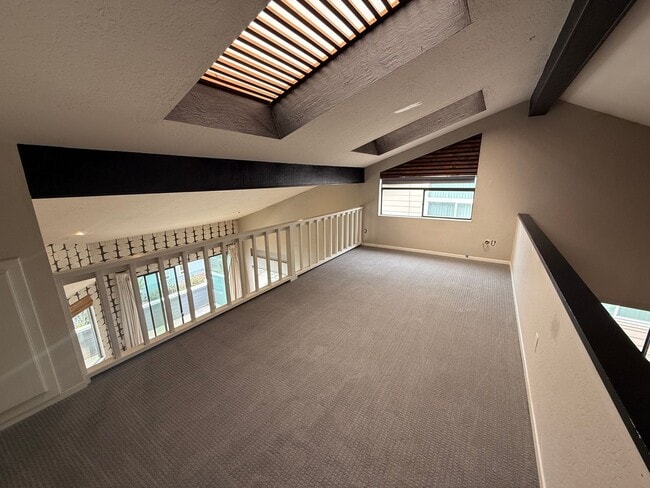 Building Photo - 2 Bedroom, 2 Bath + Loft, with Exceptional Views! Just Steps to the Beach!