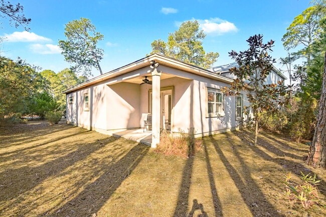 Building Photo - 1065 Wigeon Dr