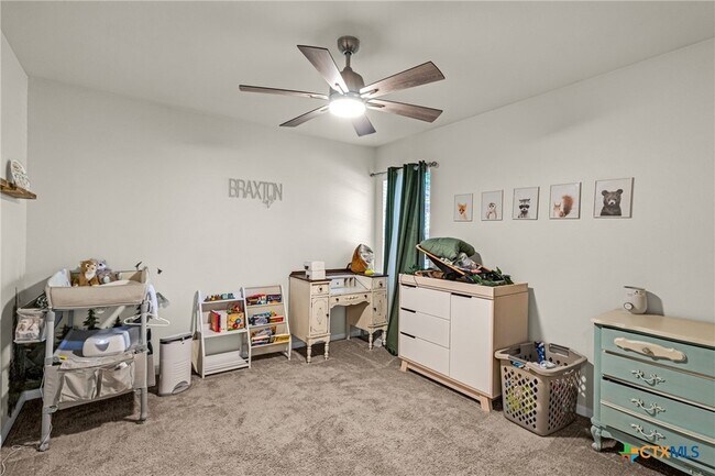 Building Photo - 606 Lantana St