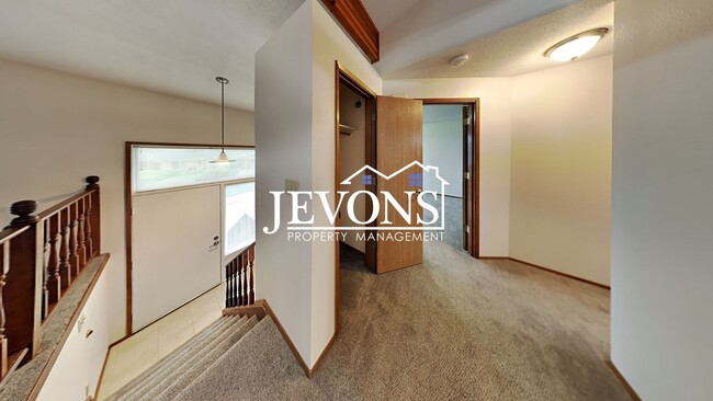 Building Photo - 209 N 72nd Ave