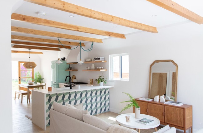 Great Room - 3625 Edenhurst Ave