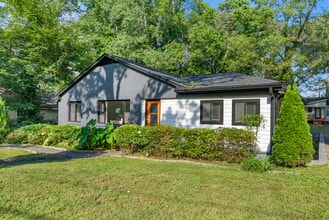 Building Photo - 2874 Grand Ave SW