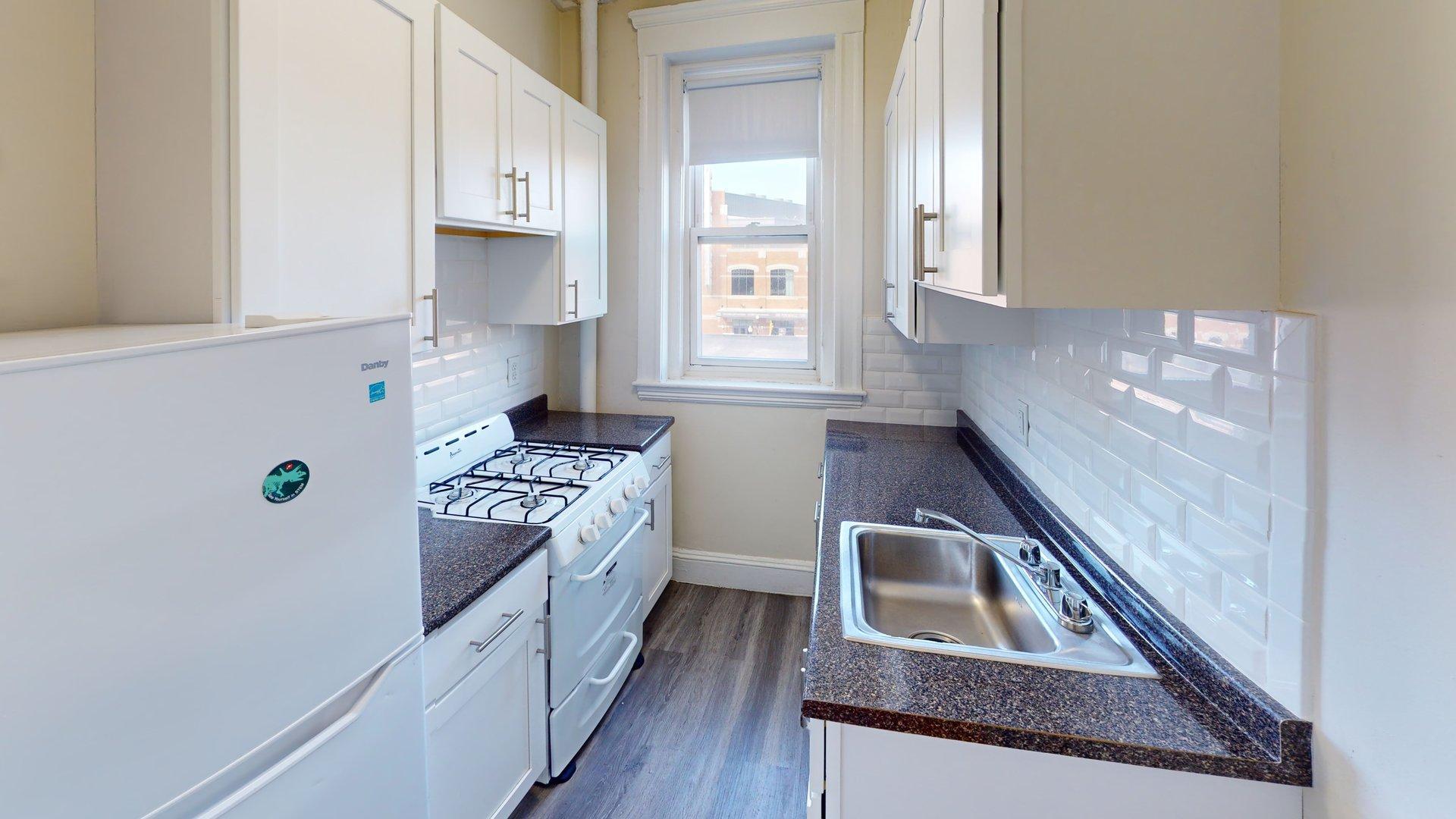 Building Photo - 1179 Boylston St