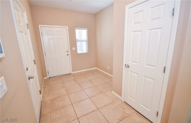 Building Photo - 6470 Little Harbor Ct