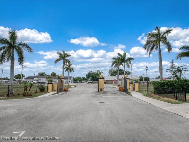 Building Photo - 1415 Las Villas Blvd