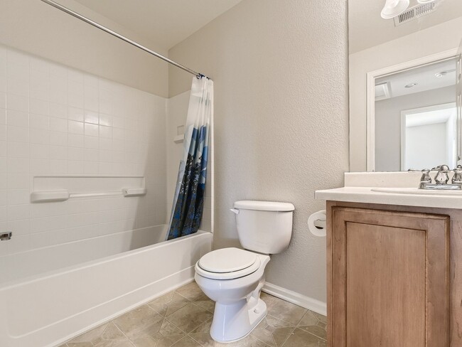Building Photo - Evolve Real Estate: Spacious 2 Bed 2 Bath Condo with Attached Garage in Parker!