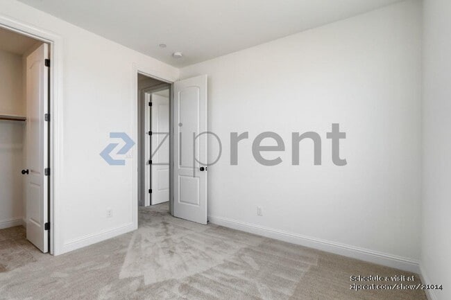 Building Photo - 2771 Rio Grande Dr