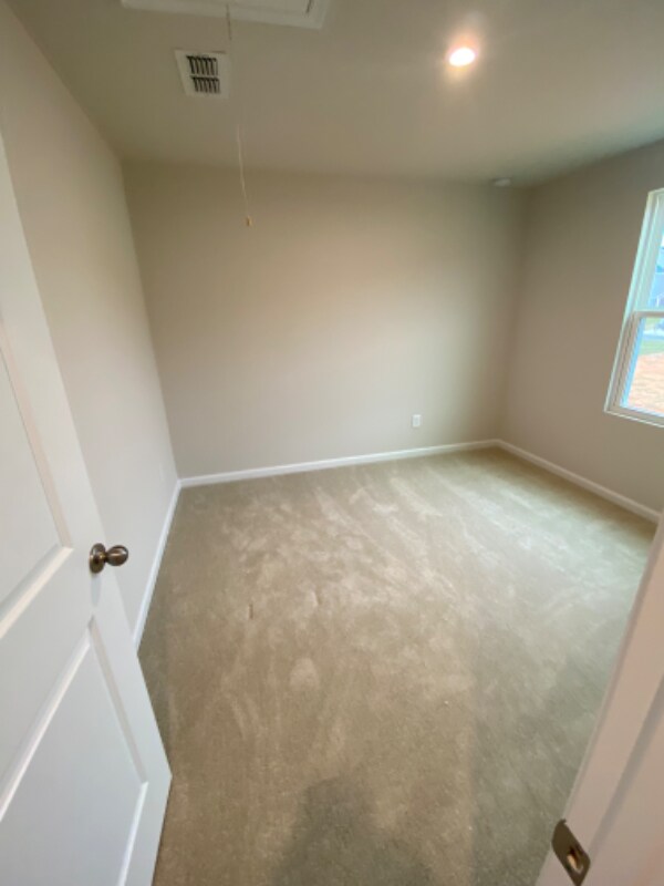 Building Photo - 420 Harmony Hl Trl