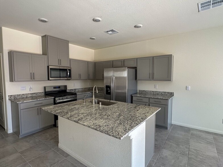 Building Photo - 1782 Kylie River Pl