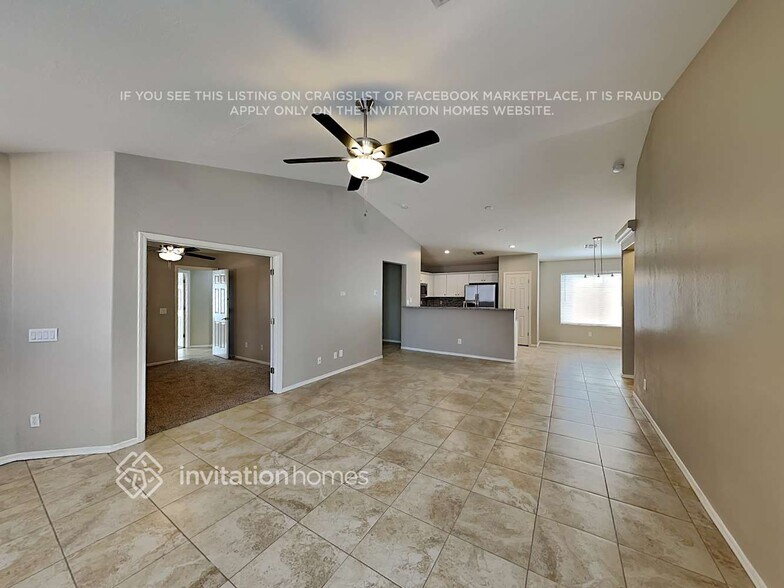 Building Photo - 2260 W Hayden Peak Dr