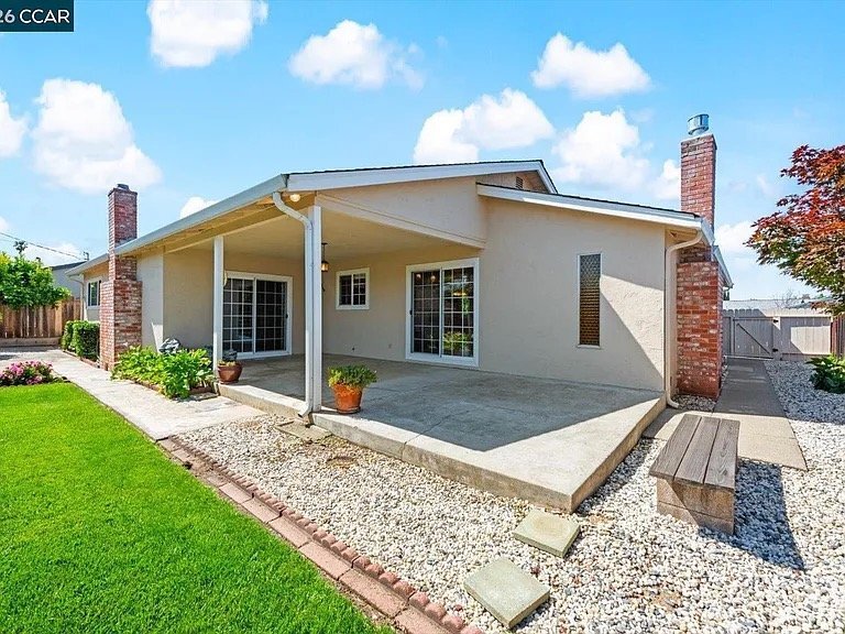 Building Photo - 4605 Wilson Ln