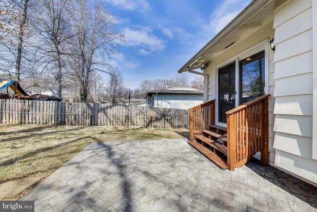 Building Photo - 14316 Woodcrest Dr