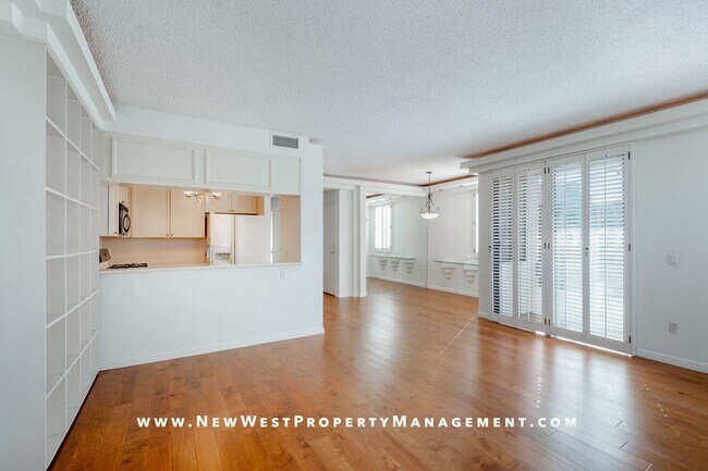 Building Photo - Spacious Marina District 1 Bedroom at Park Row!