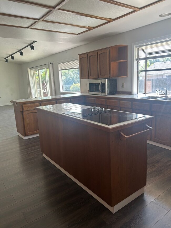 Building Photo - 2774 Jessica Cir