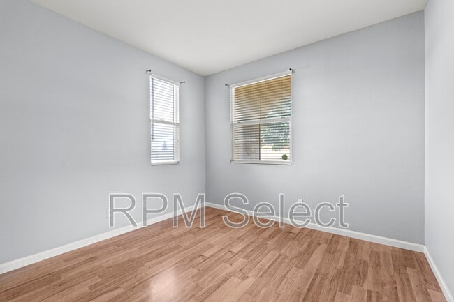 Building Photo - 5183 Bissett Way