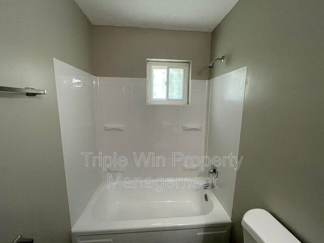 Building Photo - 2415 Stoney End Ct