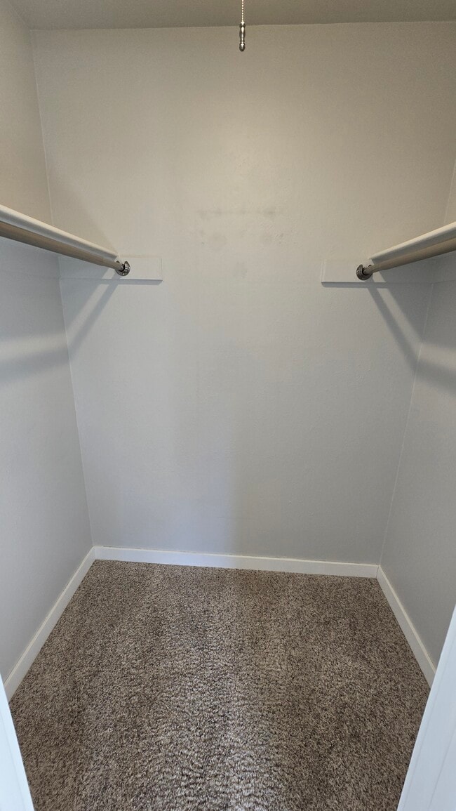 Building Photo - 2415 S Xanadu Way