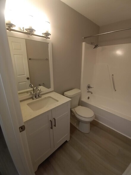 Building Photo - 1518 Willow Bend Way