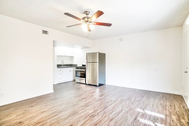 Building Photo - 4558 W 173rd St