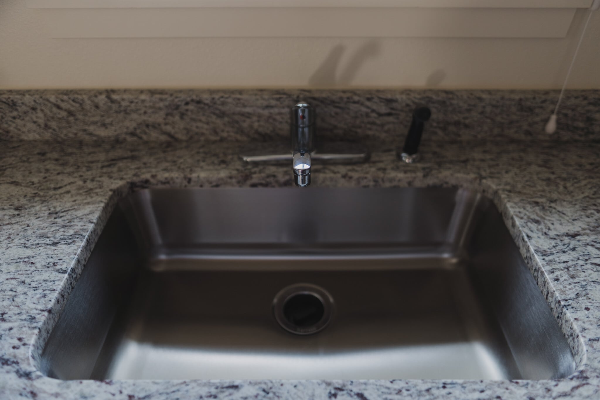 Building Photo - 3031 NE West Devils Lake Rd