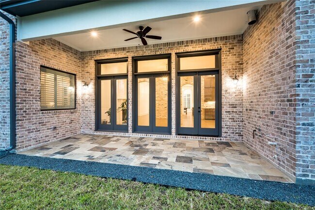 Building Photo - 3302 Elmridge St