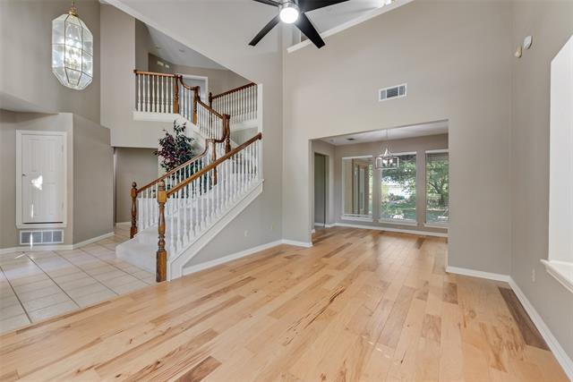 Building Photo - 2569 Castle Cir