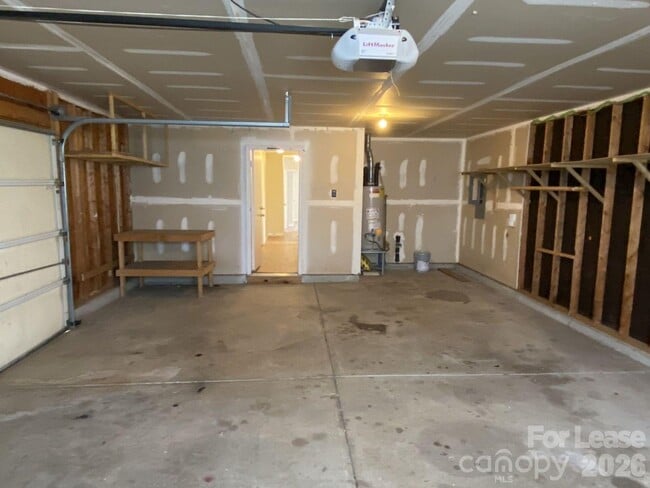 Building Photo - 9617 Rau Ct