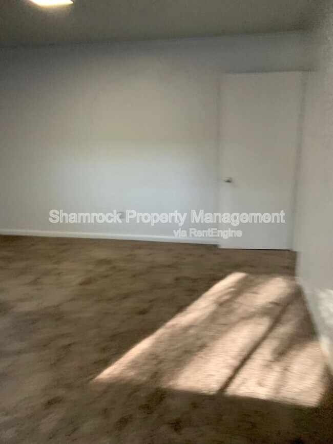 Building Photo - 5312 Lake Charles Dr