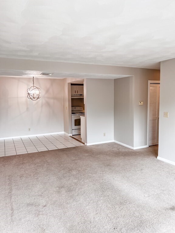 Building Photo - 68 N Washington St