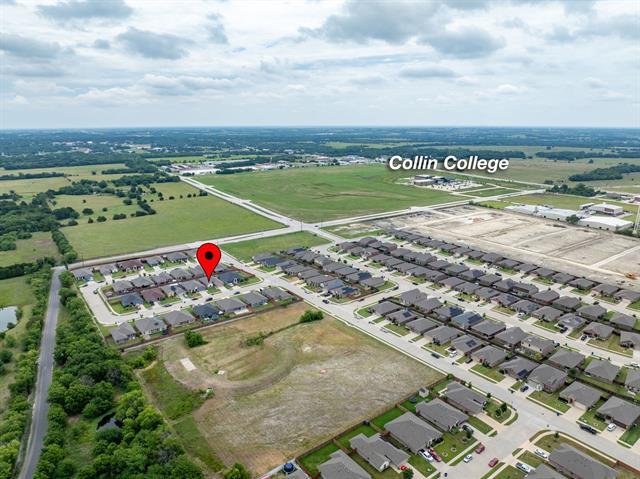 Building Photo - 109 Columbia St