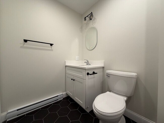 Building Photo - 38-42 Washington st-Unit 301