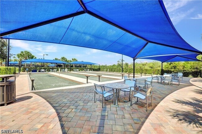 Building Photo - 7103 Lily Way