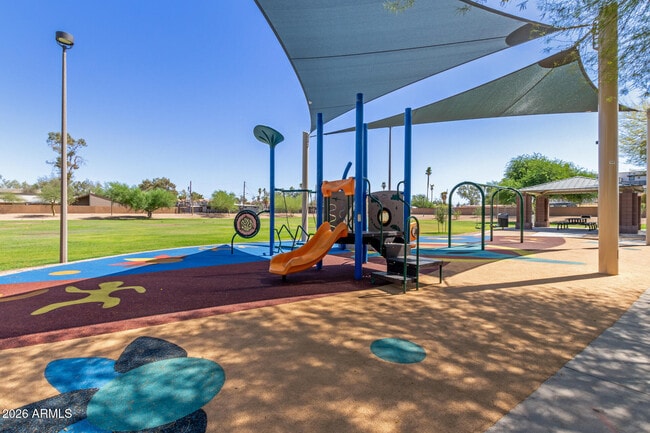 Building Photo - 1886 E Don Carlos