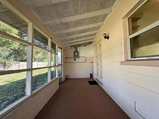 Building Photo - 501 Ridge Manor Dr