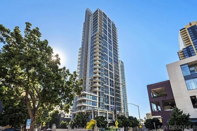 Building Photo - 1262 Kettner Blvd