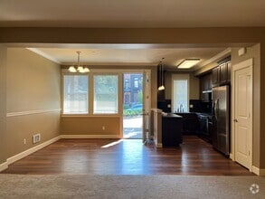 Building Photo - 2070 NW Talus Dr