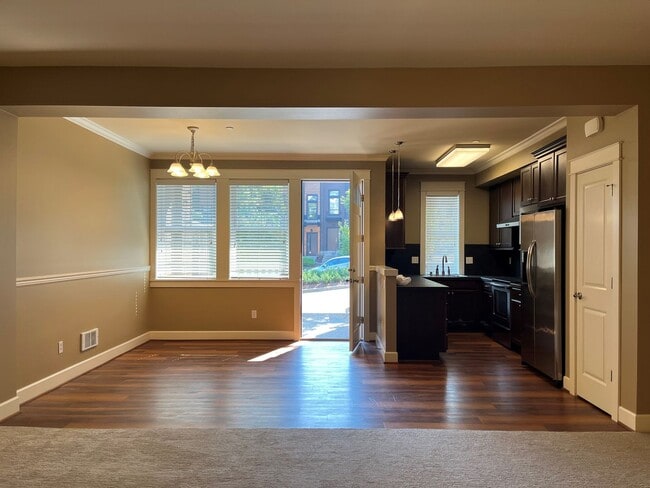 Primary Photo - 2070 NW Talus Dr