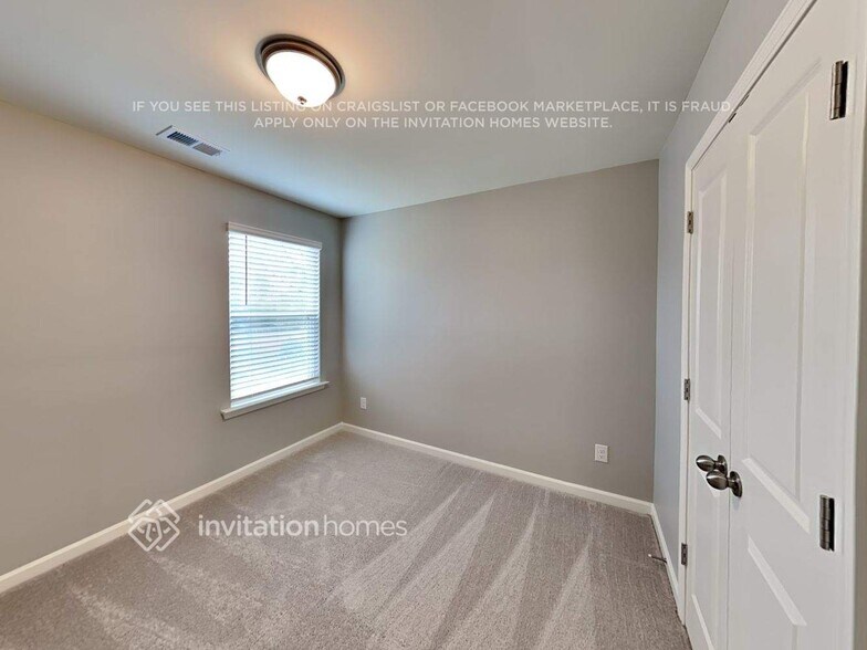 Building Photo - 139 Webster Cir