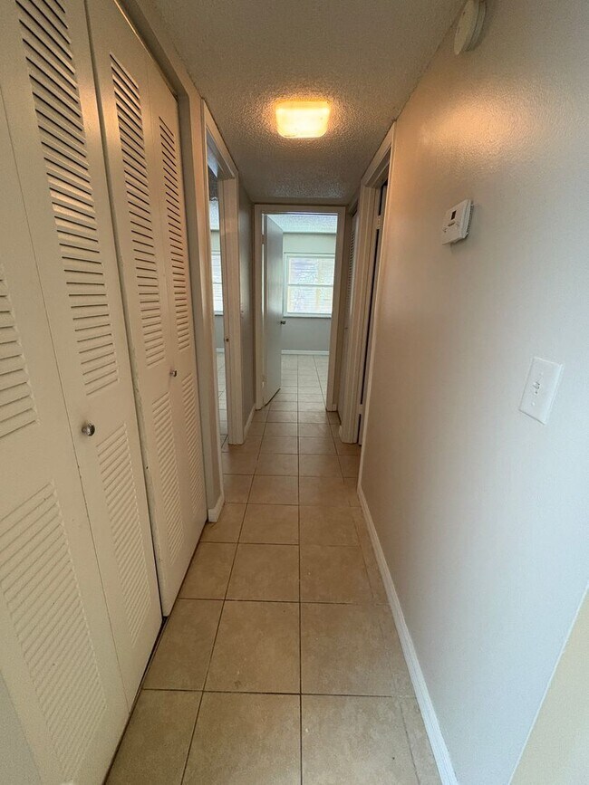 Building Photo - 140 Orchid Woods Ct