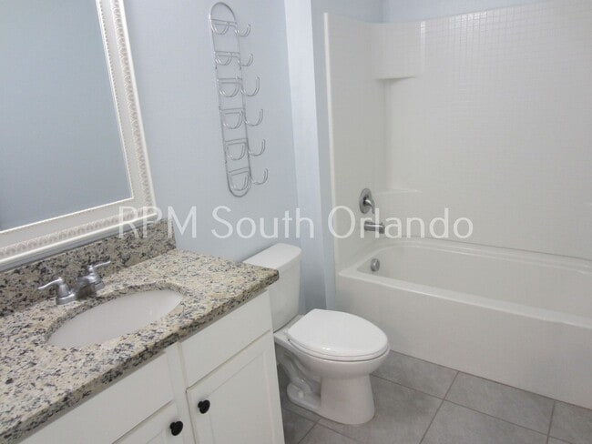 Building Photo - Estates Of Westerly
