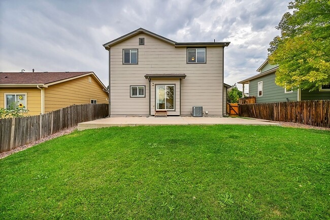 Building Photo - 8361 Newbury Way