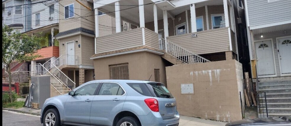 Building Photo - BENZIGER AVENUE