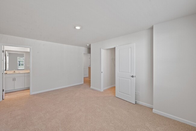 Building Photo - ***Brand New 3/2.5 Townhome in Wake Forest***