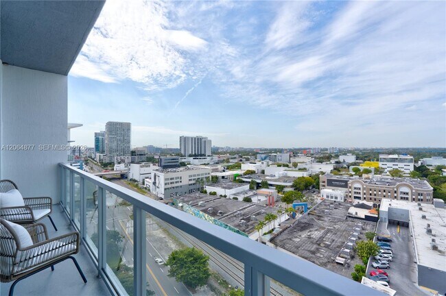 Building Photo - 3900 Biscayne Blvd